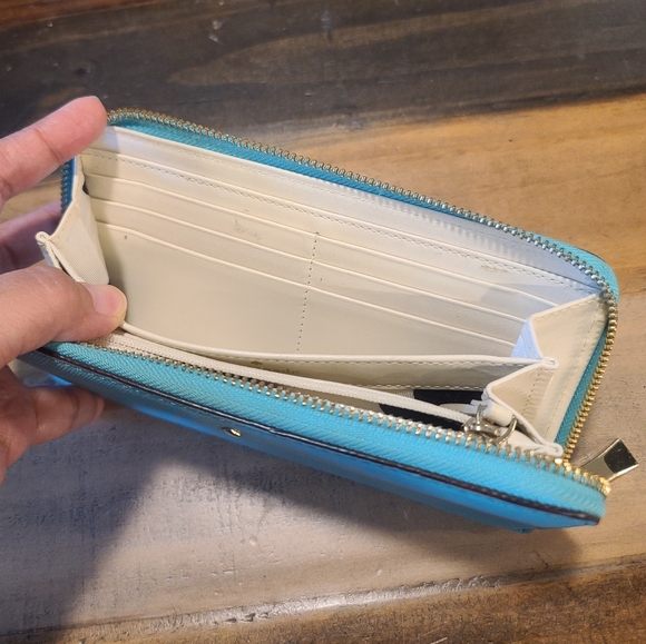 Kate Spade New York Wallet Large Teal Multi Compartment Leather Wallet - Picture 10 of 12